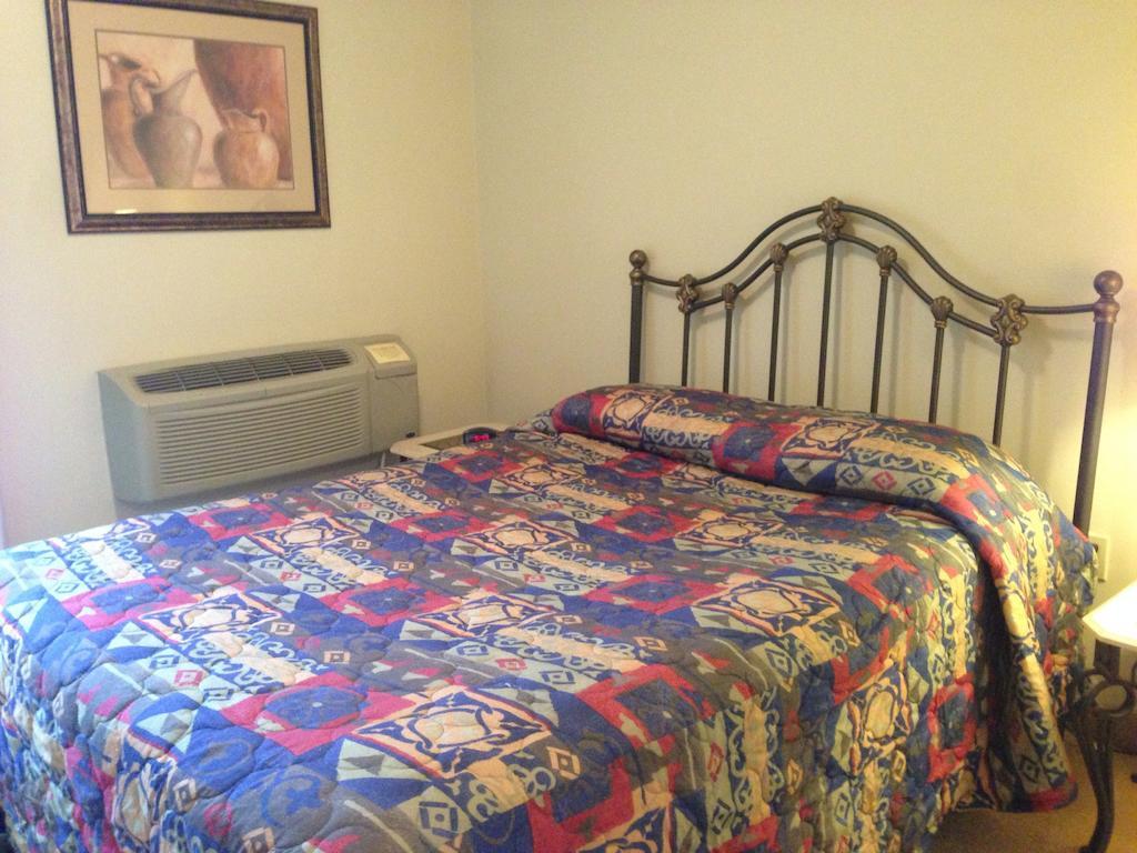 All Suites Inn Budget Host Lewisburg Zimmer foto